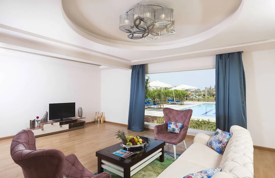 Booking Hotels - Image 2